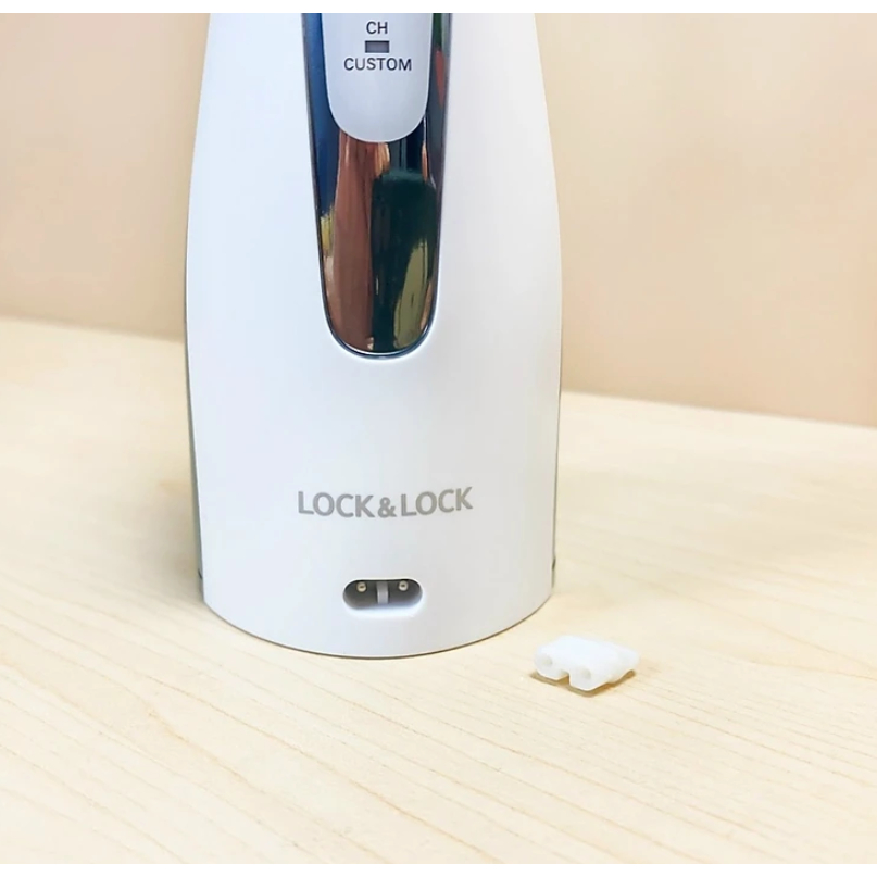 Máy tăm nước không dây LocknLock Cordless Oral Irrigator ENR156BLU - kèm 2 đầu tăm - bepmart- Hàng chính hãng