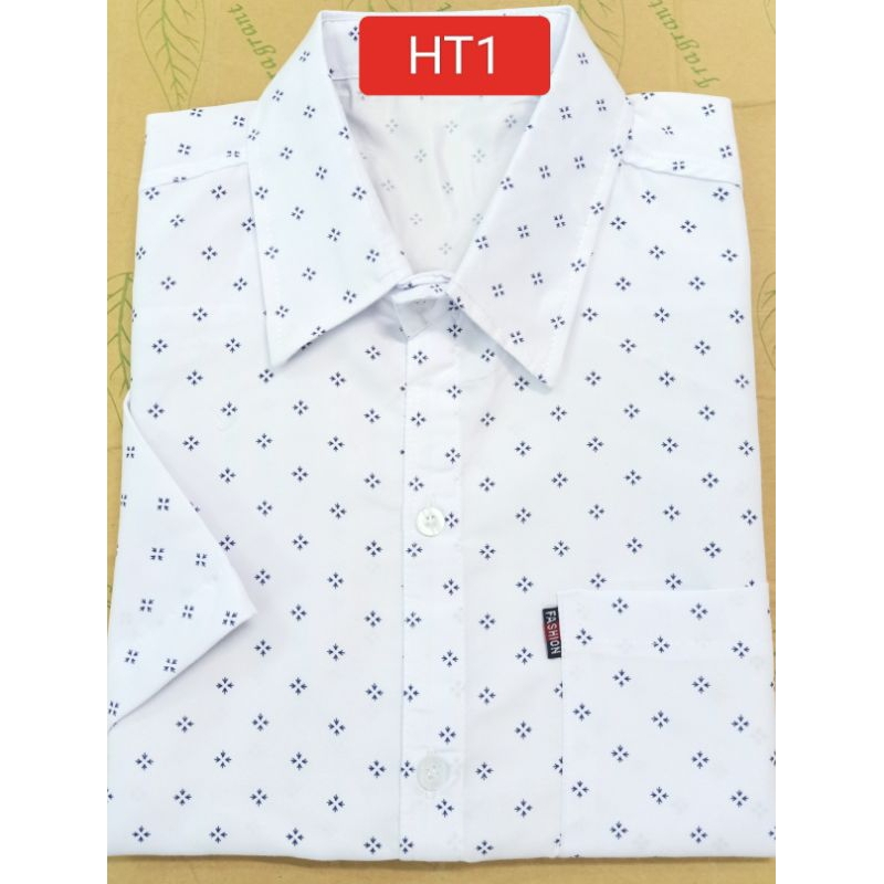 Aó sơ mi nam trung niên tay ngắn , chất vải dày mền, phom rộng , lai ngang, có túi, mặc mát