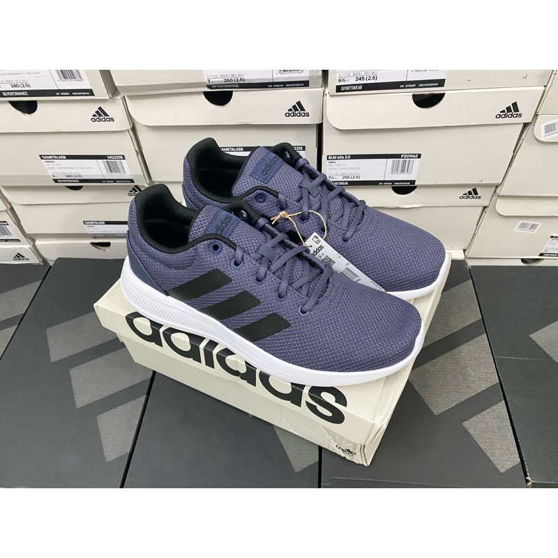 - Giày thể thao sneakers Adidas GY5975, đi cực kỳ êm chân, phù hợp với mọi loại quần, mọi công việc