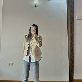 Áo blazer dáng lửng