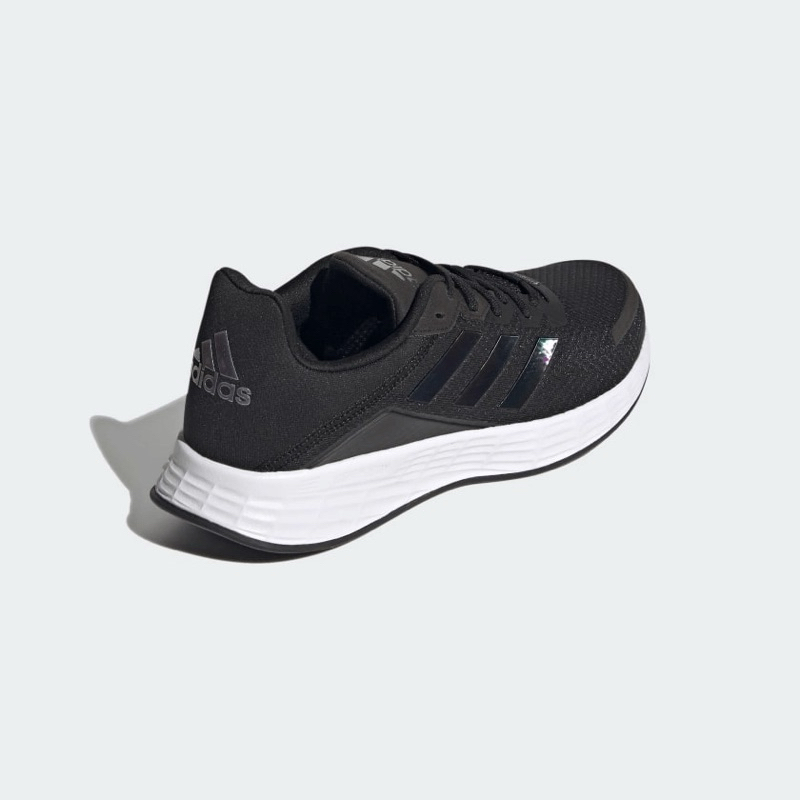 - Giày thể thao sneakers Adidas FY8113, đi cực kỳ êm chân, phù hợp với mọi loại quần, mọi công việc