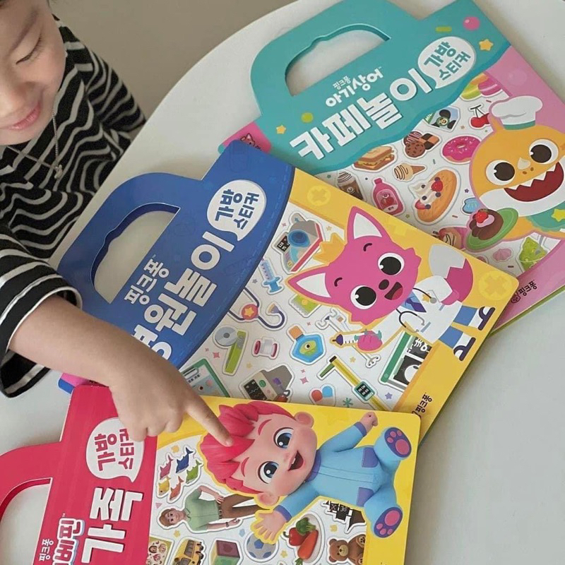 Đồ Chơi Sticker Bóc Dán Baby Shark Pinkfong Chống Nước Cho Bé Nội Địa Hàn