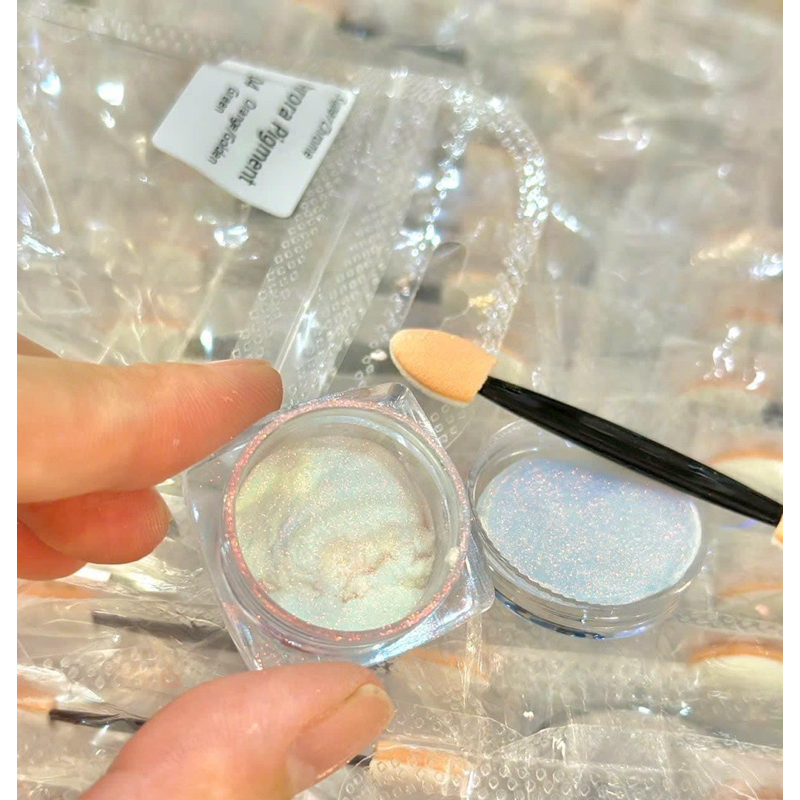 Tráng gương ánh cam cực quang