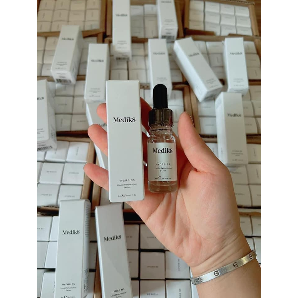 Minisize 8ml - Tinh chất B5 cấp ẩm phục hồi cho da siêu nhạy cảm Medik8 Hydr8 B5 serum