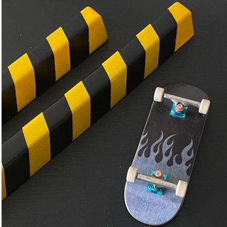 Mô hình ván trượt tay - parking curb - sleek fingerboard việt rlc