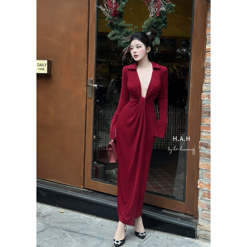 Đầm body nhúng khoét ngực siêu sang chơi noel, chơi Tết