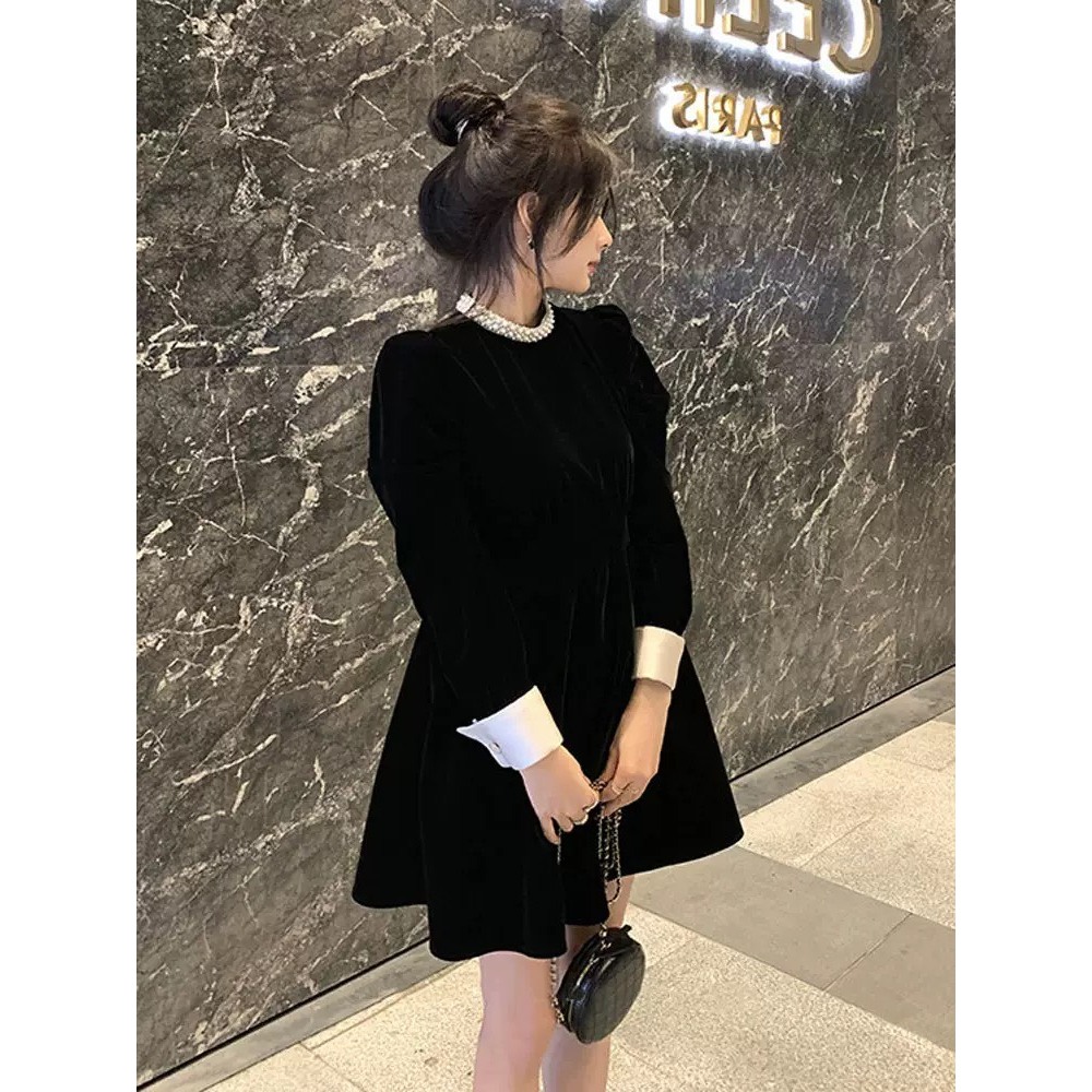 Đầm nhung đính cổ ngoc trai chiết eo Miho house