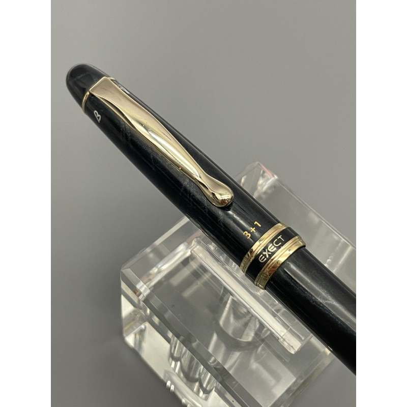 Bút 4 ngòi Pilot made in Japan- 135.26505