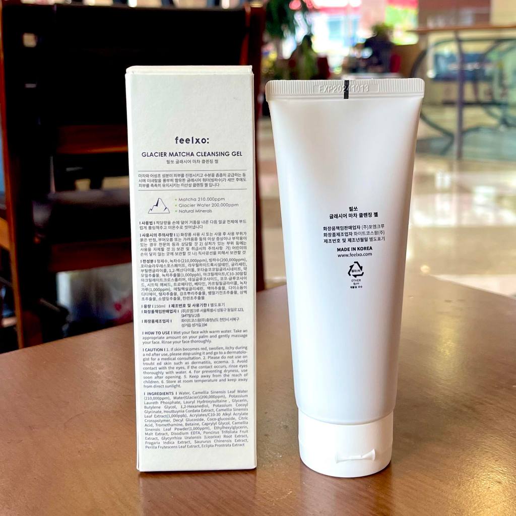 Sữa Rửa Mặt Dạng Gel Sạch Sâu Cho Da Dầu Mụn FEELXO: Glacier Matcha Cleansing Gel 150ML