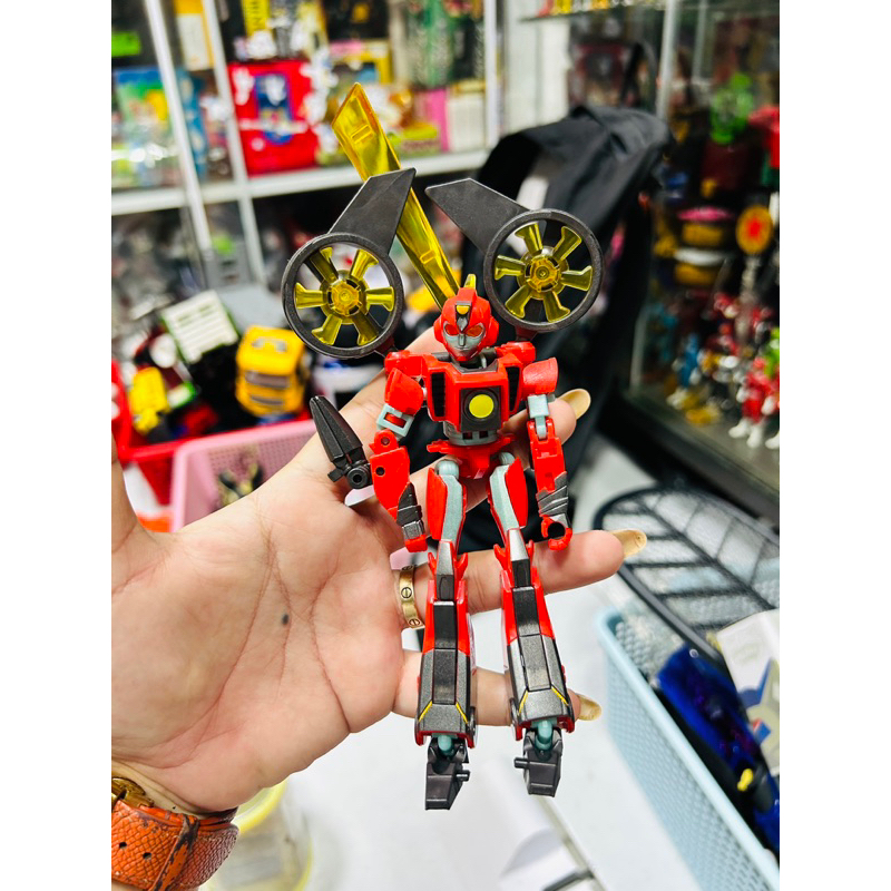 Mô hình Transformers EarthSpark Deluxe Terran Twitch