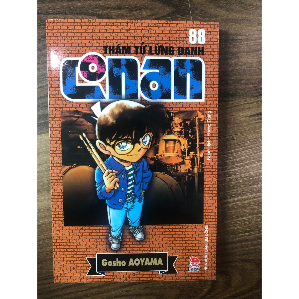 Sách - Thám tử lừng danh Conan