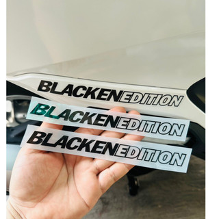 Tem logo chữ blacken edition in siêu trong có nên đen và trắng