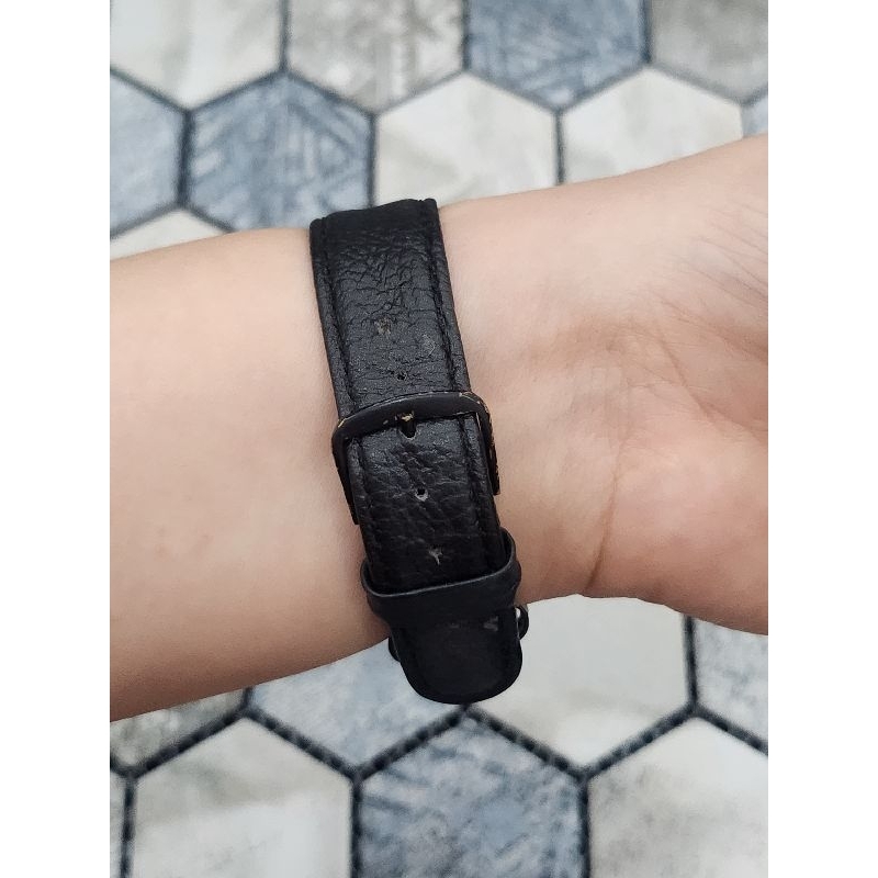 ĐỒNG HỒ SI NHẬT DÂY DA MẶT HÌNH COUPLE DÀNH CHO NỮ - THƯƠNG HIỆU LOGO