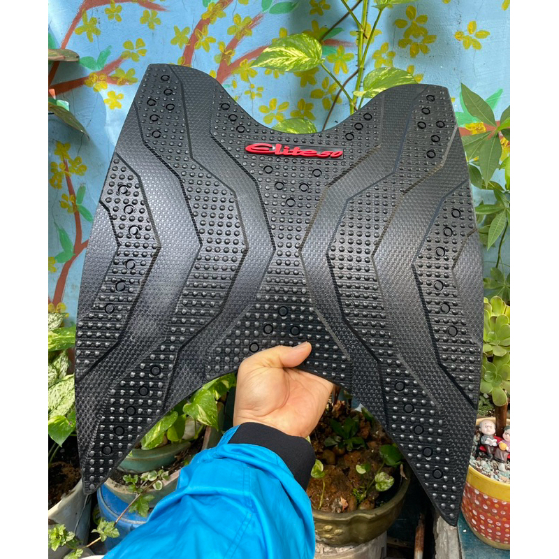 THẢM LÓT CHÂN XE MÁY SYM 50cc ELITE ĐEN DÀY