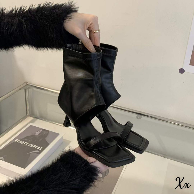 Boot cao gót hở mũi quai ngang 3p fullbox