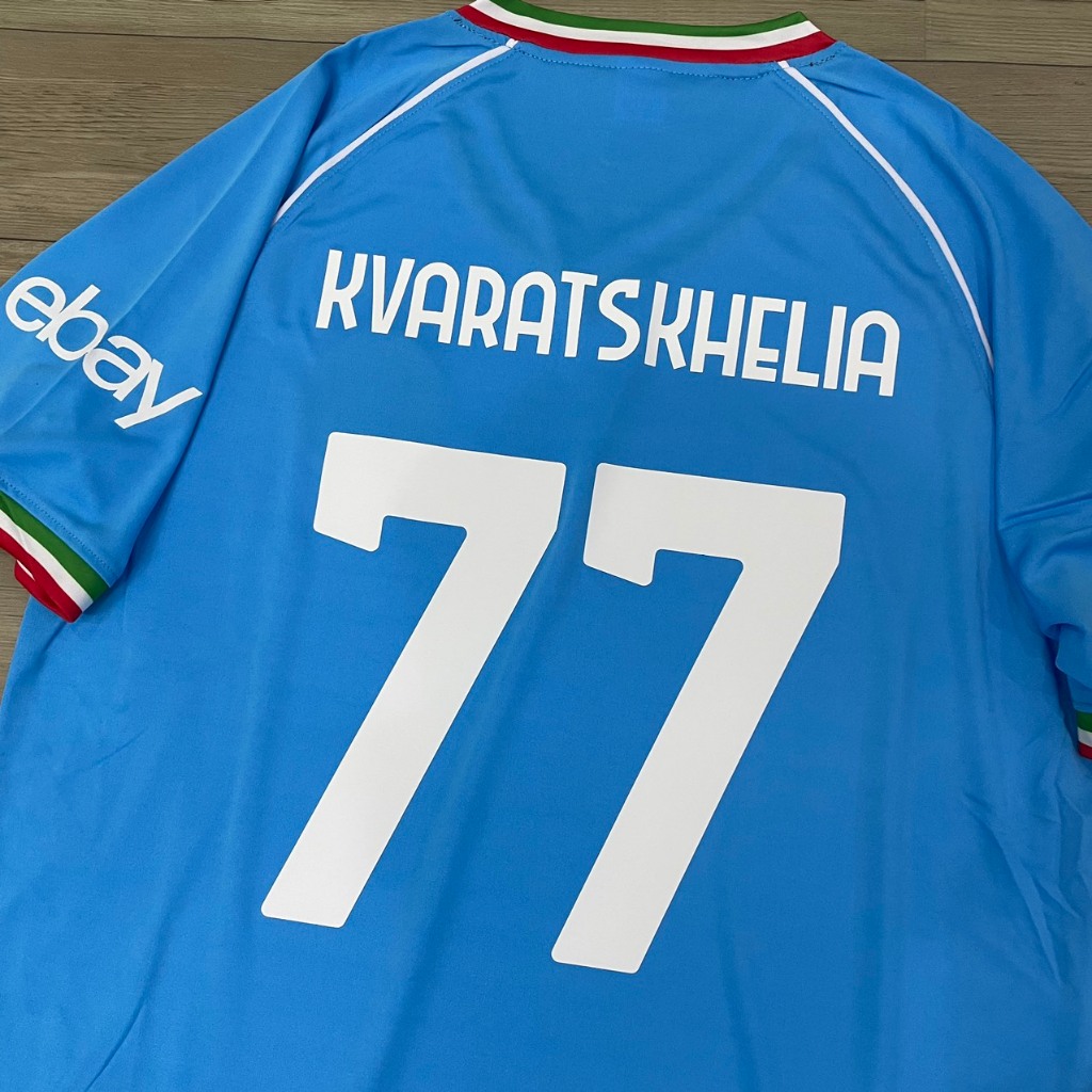 Bộ quần áo bóng đá Napoli xanh 2024 in tên cầu thủ Kvaratskhelia số 77