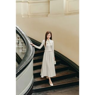Váy Len Dài Tay Nữ Thiết Kế SOLEIL Váy Liền Dáng Dài Phối Nơ Cổ Đá Sang Trọng - MAIA DRESS VD44