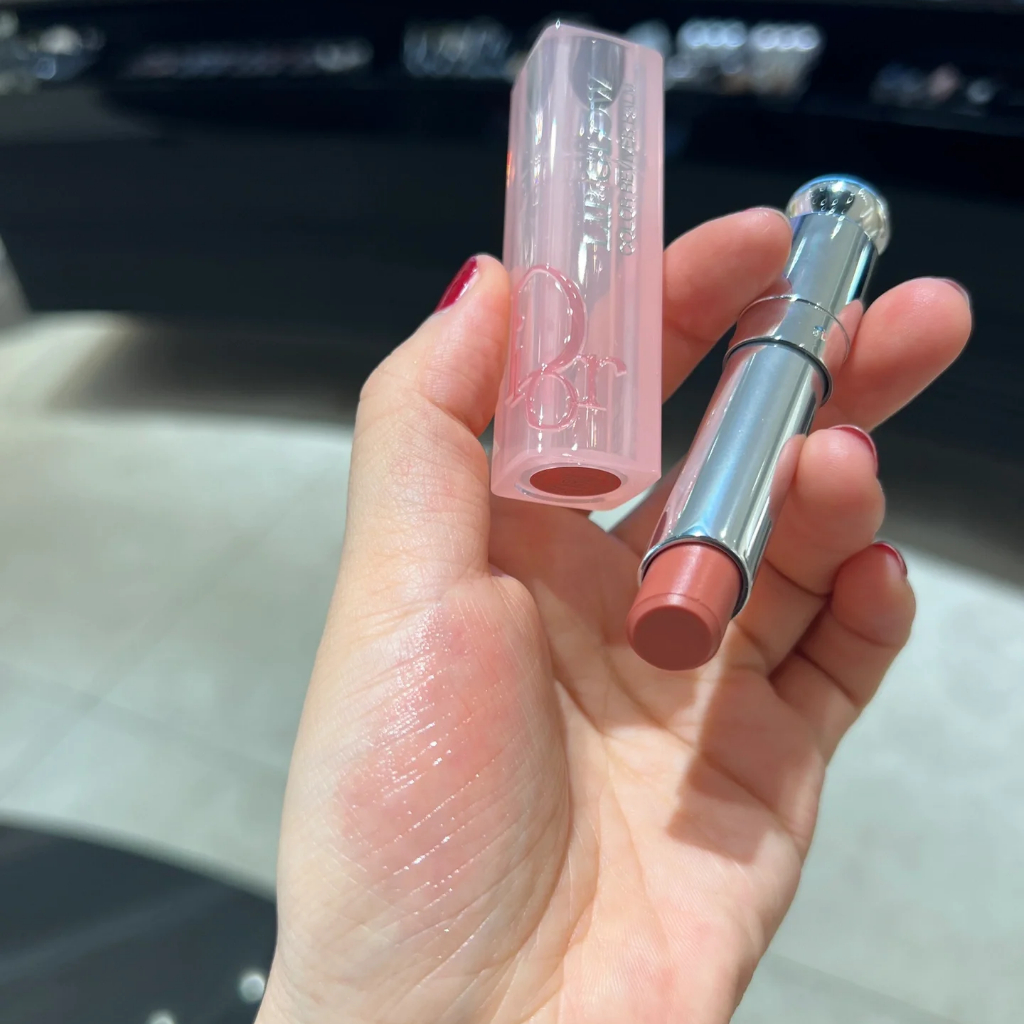 Son Dưỡng Dior Addict Lip Glow Màu 012 Rosewood màu hồng cánh hoa