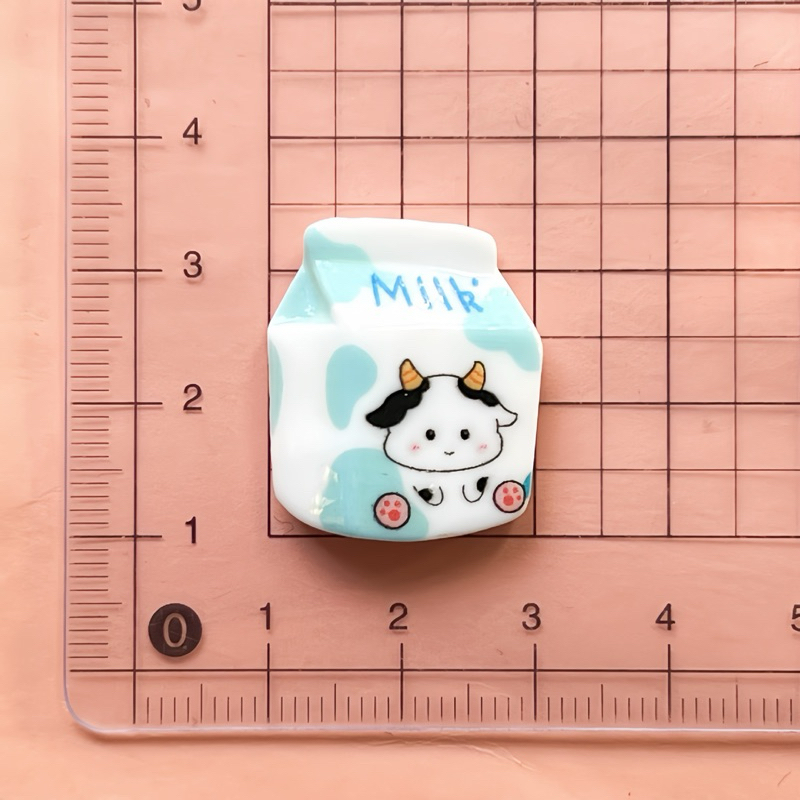 Charm (102slime/  Trang Trí Hình Gấu Nhiều Chi Tiết Màu Kem Sữa Sinh Động - Giá 1 cái