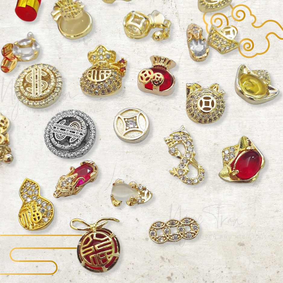 Charm Tết 2024 Cao Cấp Đính Móng | Mèo Chiêu Tài & Tiền Vàng