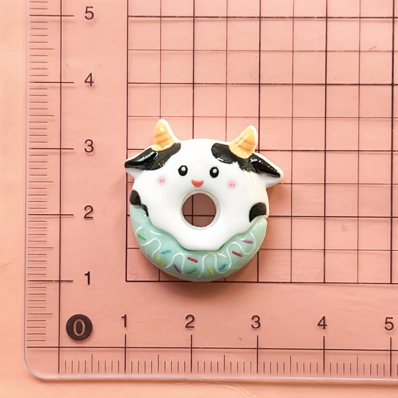 Charm (102slime/  Trang Trí Hình Gấu Nhiều Chi Tiết Màu Kem Sữa Sinh Động - Giá 1 cái