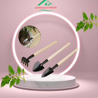 Bộ Dụng Cụ Làm Vườn Mini 3 Món Tiện Dụng - với 3 dụng cụ gồm: 1 xẻng xúc đất, 1 cấy xới đất và 1 bàn cào đất