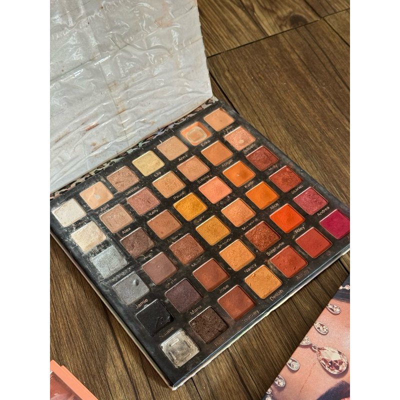 phấn mắt violet thanh lý
