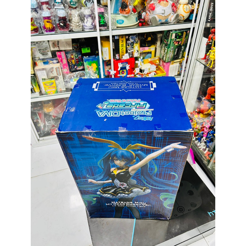 Mô hình Hatsune Miku My Dear Rabbit 1/4 Scale PVC F1