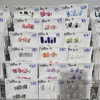 nailbox xả boom ( mẫu ngẫu nhiên)