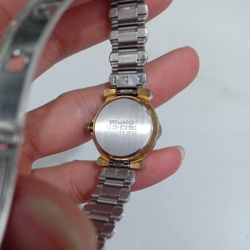 Đồng hồ si nữ hiệu STONEROAD demi