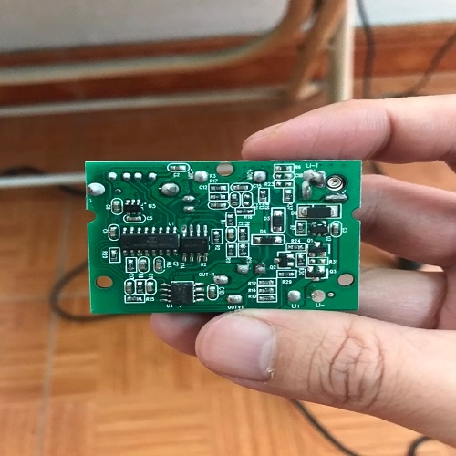 BO MẠCH GIẢI MÃ ÂM THANH DÙNG CHO LOA CẦM TAY CHẠY PIN SẠC 3,7V
