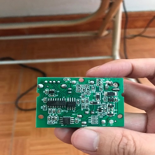 BO MẠCH GIẢI MÃ ÂM THANH DÙNG CHO LOA CẦM TAY CHẠY PIN SẠC 3,7V