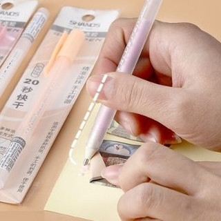 Bút chấm keo dán với nhiều màu sắc độc đáo dùng làm đồ thủ công