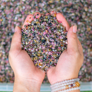 Đá vụn tourmaline - giá/ 1kg