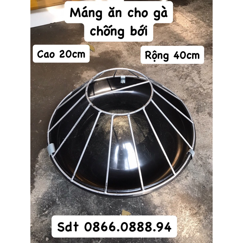 Máng cho gà ăn chống bới.