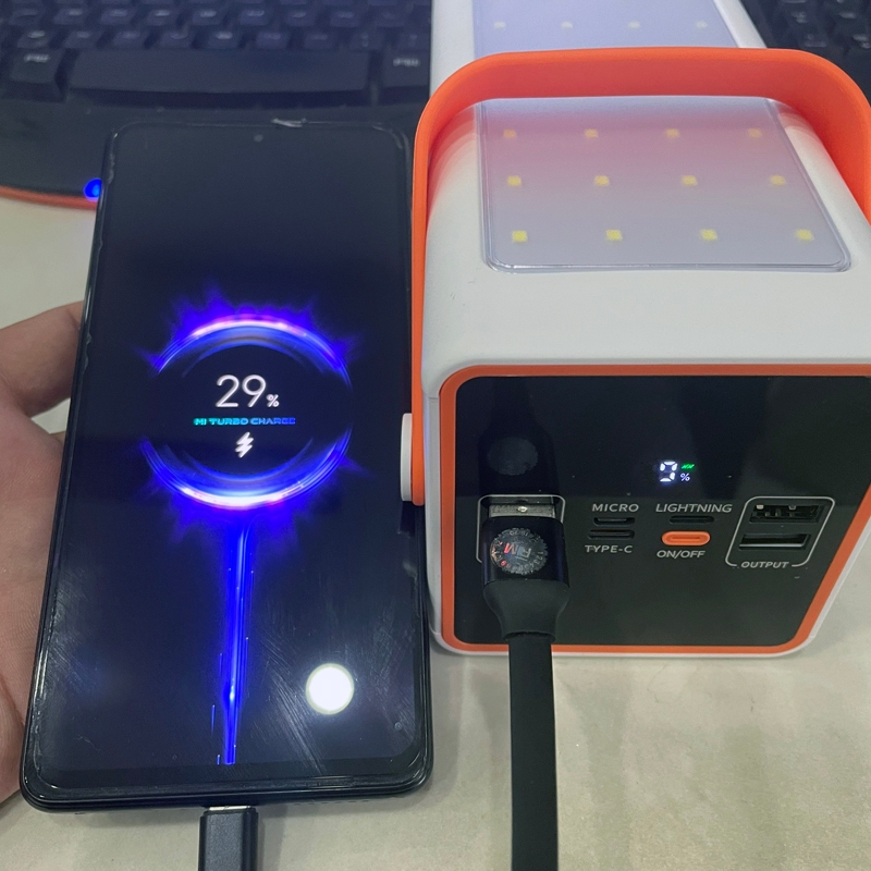 Pin dự phòng sạc nhanh PHANTOM P9 siêu khủng 90000mAh tích hợp 28 led - hỗ trợ QC 22.5 và PD 20W