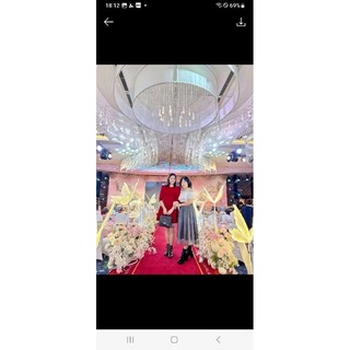 Đầm khách chọn live