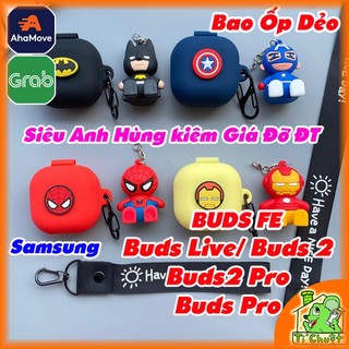 [Siêu Anh Hùng kiêm Giá Đỡ ĐT] Bao Ốp Galaxy Buds FE/ Buds 2 Pro/ Buds 2/ Buds Live Silicon Dẻo Có Búp Bê Móc Khóa