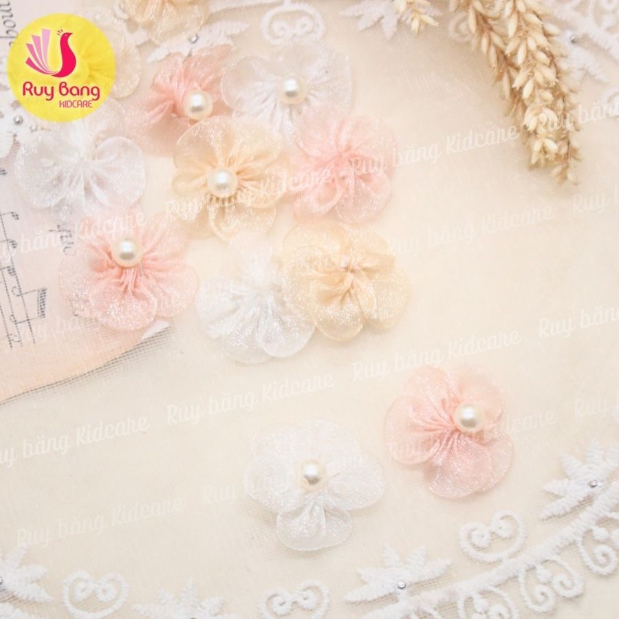 Hoa voan nhỏ nhụy trai dùng làm hoa đính kết váy, áo dài...