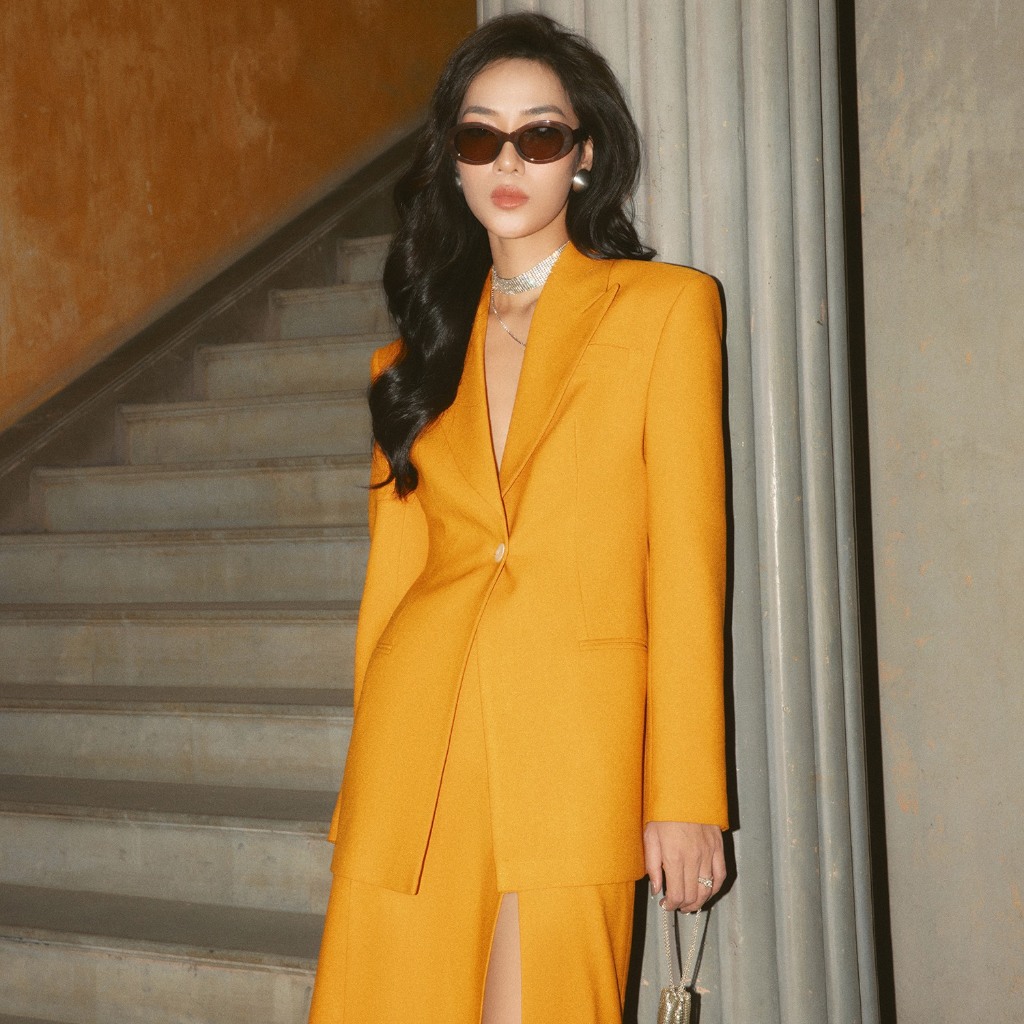 REINA – LAUREN SINGLE- BREASTED BLAZER – LAUREN PLEATED MIDI SKIRT