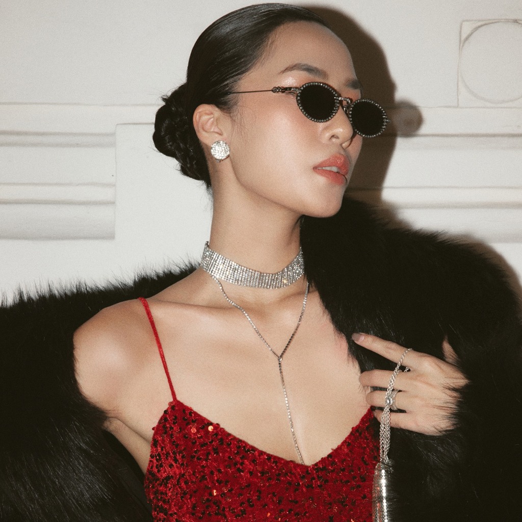 REINA – NICOLE FAUX FUR COAT- CLARET SEQUINED STRETCH- VELVET GOWN