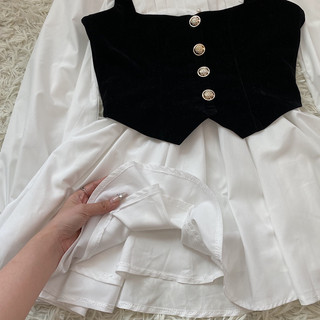 Set váy sơ mi yếm nhung 368