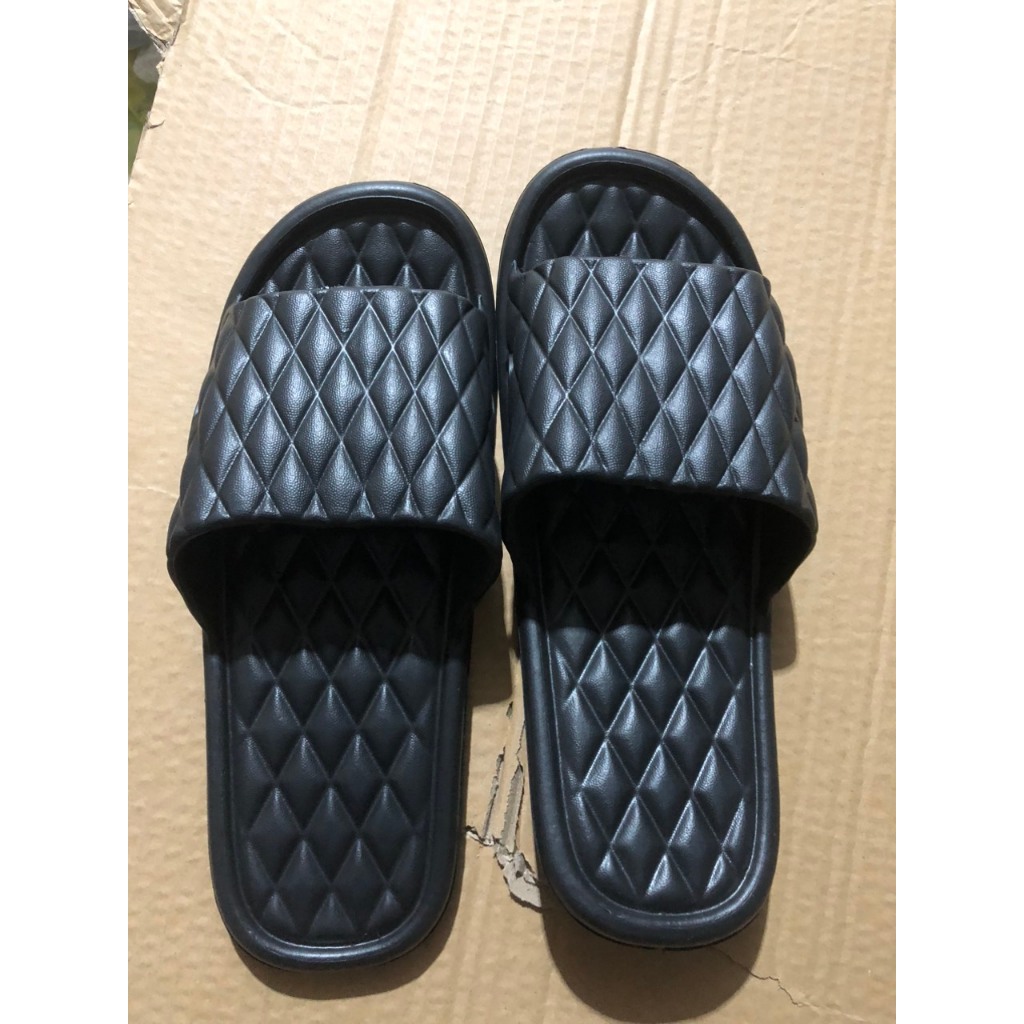 Dép đi trong nhà đúc nguyên khối, họa tiết hình trám chống trơn trượt SIÊU NHẸ