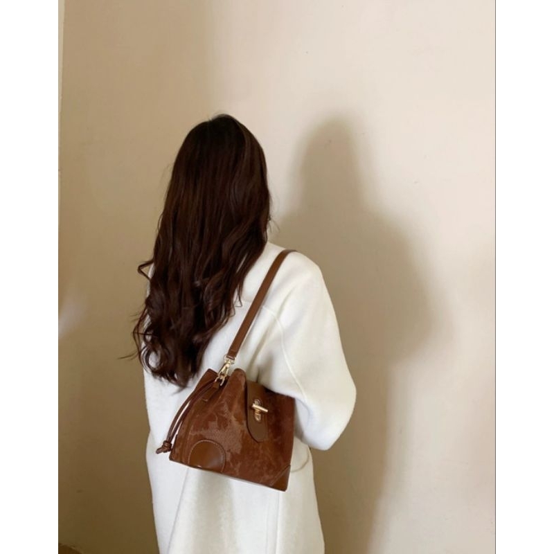 Miocra Koly Chính hãng - Túi Crbe CRBE10