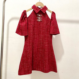Đầm dạ tweed cổ yếm