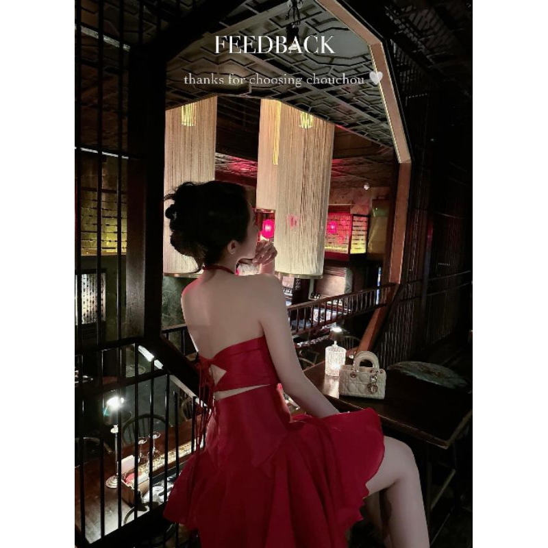 ĐẦM ĐỎ CỔ YẾM  HỞ LƯNG ĐAN DÂY TƠ BÈO DÀI