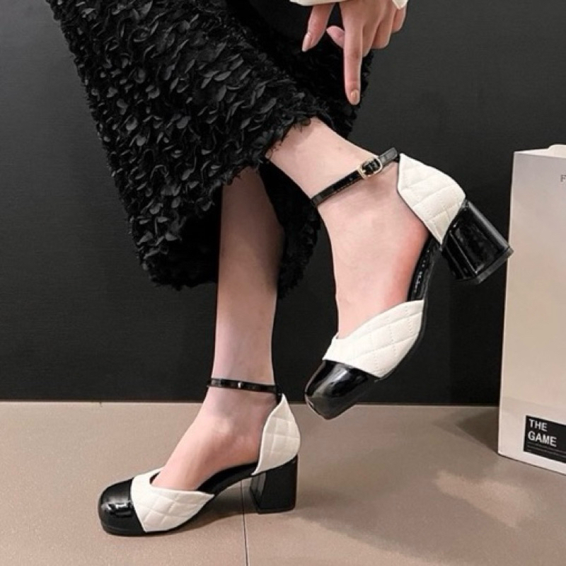 Order 🌸 Giày mũi tròn phối đen gót vuông quai hậu 5cm