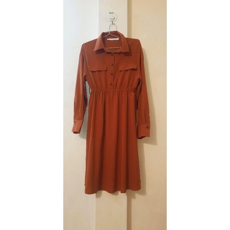 Pass váy sơ mi đỏ bã trầu size m,l