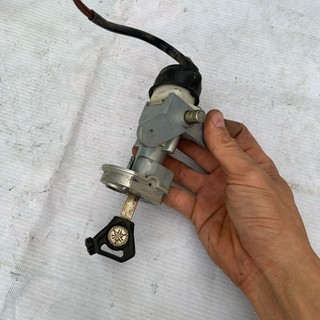 Bộ ổ khoá xe Mio Classico/ Utimo - 1 chìa (hàng zin tháo xe chính hãng)