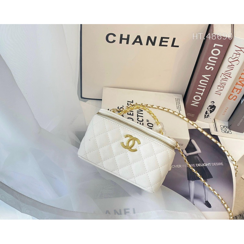 Túi xách quai kim loại dây xích